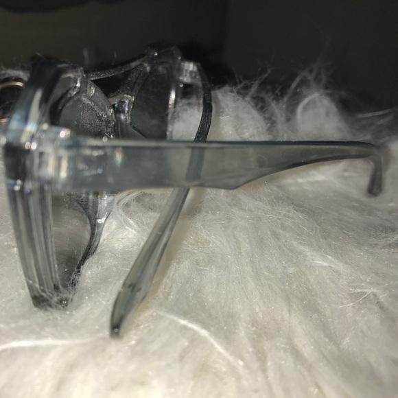 Blue Framed Cat Eye Sunglasses - Picture 3 of 5